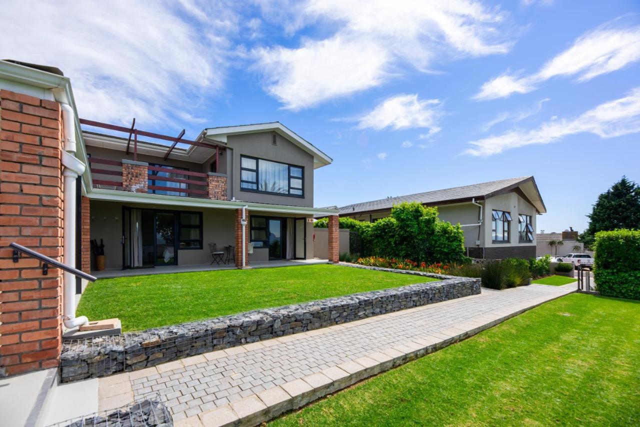 Four Palms Accommodation Durbanville Exterior foto