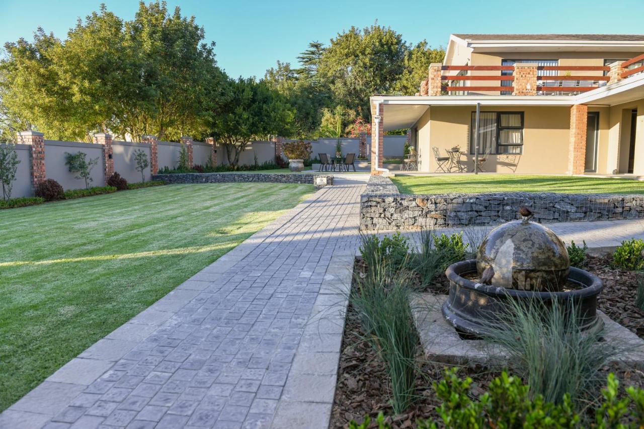 Four Palms Accommodation Durbanville Exterior foto