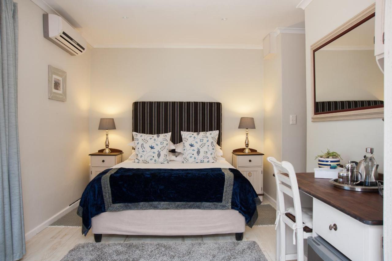 Four Palms Accommodation Durbanville Exterior foto
