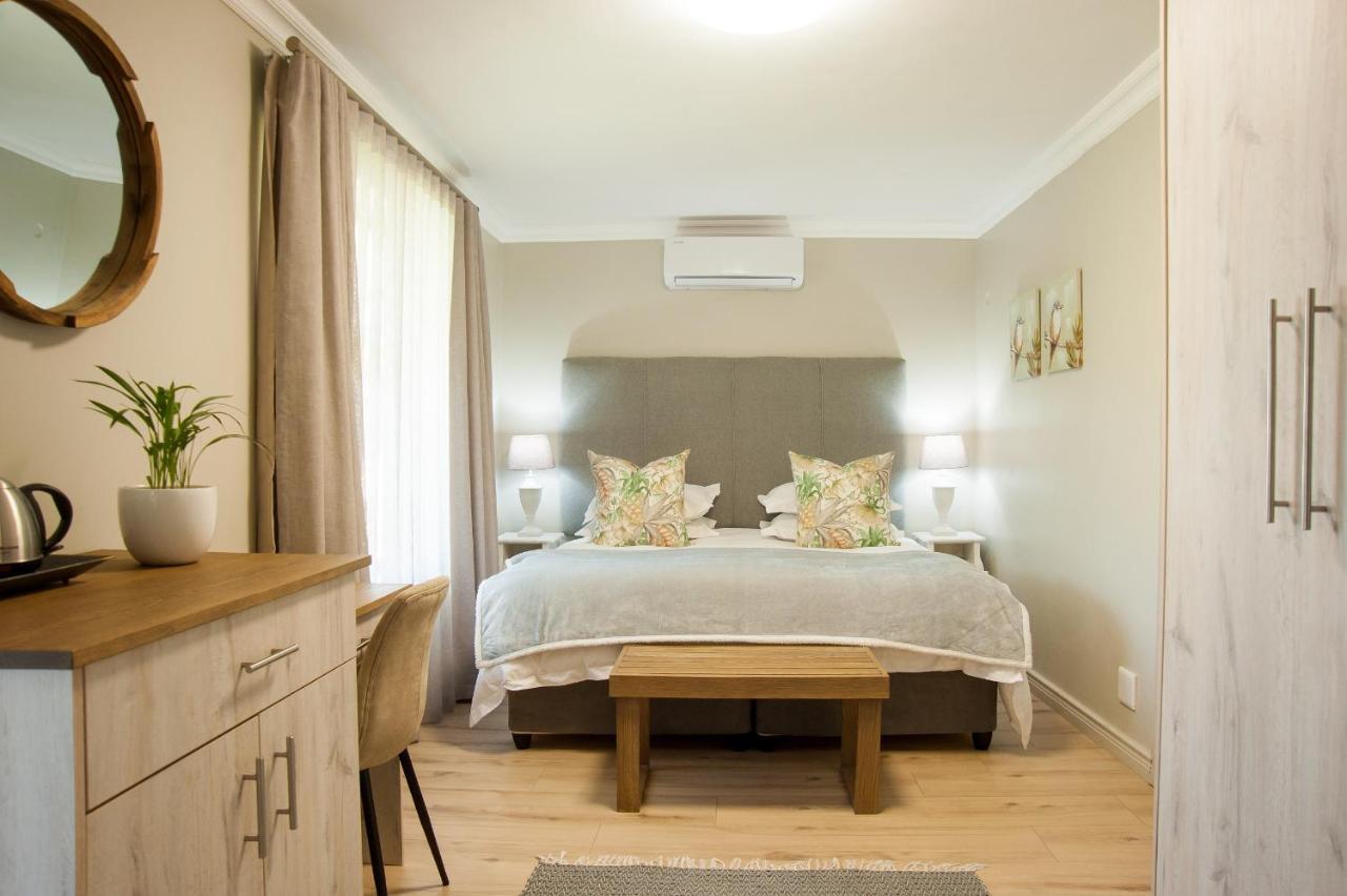 Four Palms Accommodation Durbanville Exterior foto